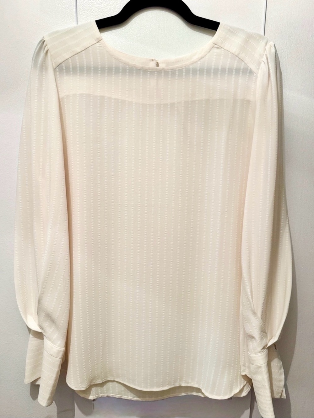 Women's Cream Long-Sleeve Blouse